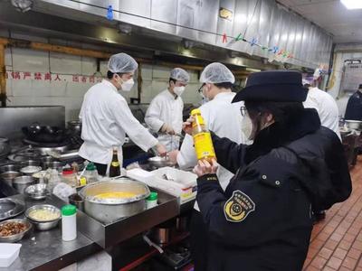 守护舌尖安全，助力行业复苏——石景山市场监管部门全面强化餐饮领域监督管理
